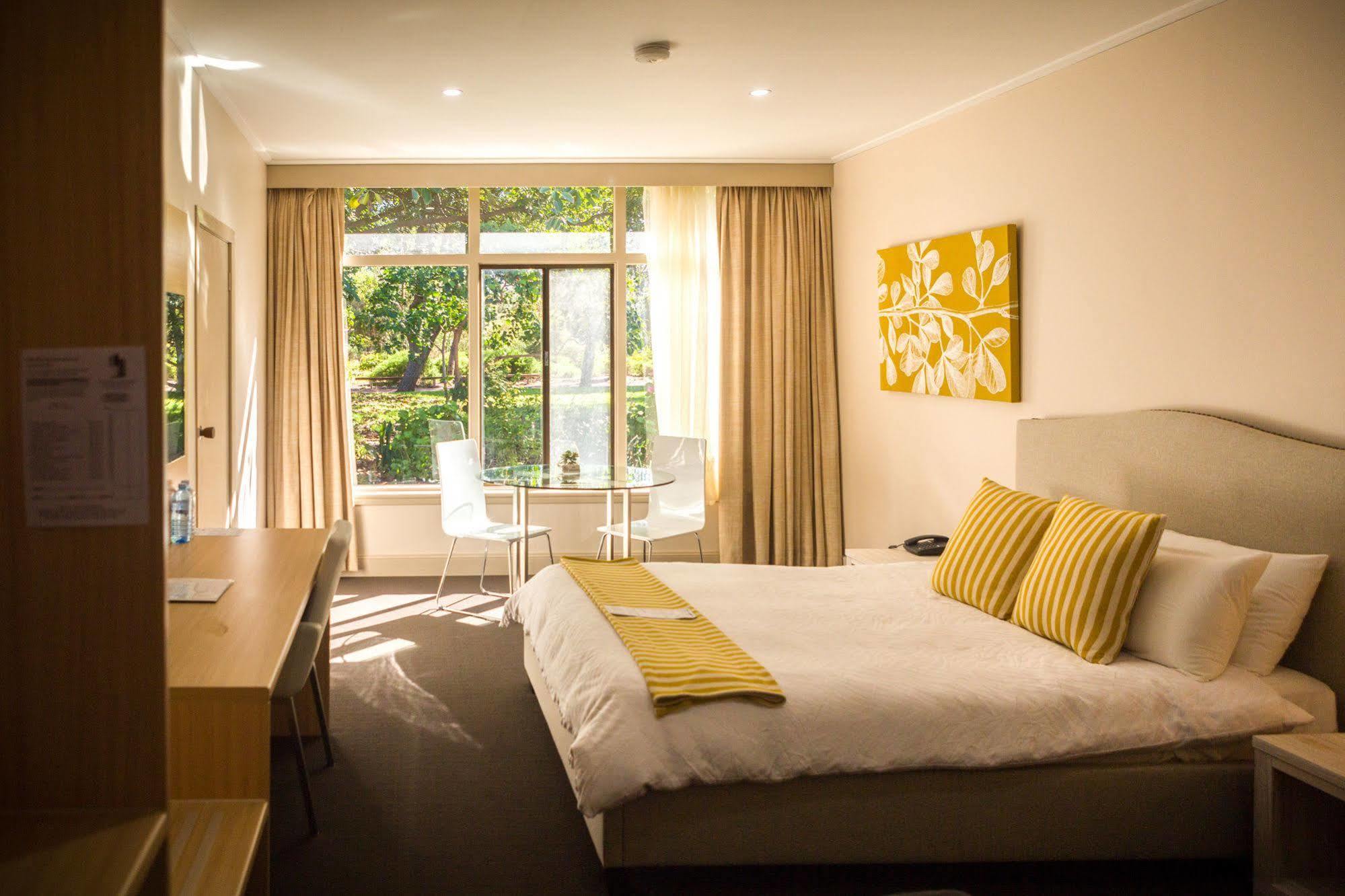 וויאלה Foreshore Motor Inn מראה חיצוני תמונה